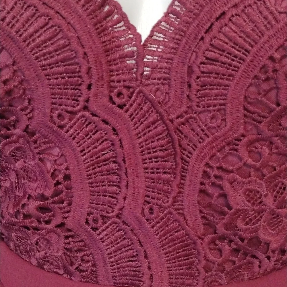 NWT Lulus Burgundy Lace Open Back Maxi Gown Romantic Formal Evening Glam Medium - Picture 7 of 14